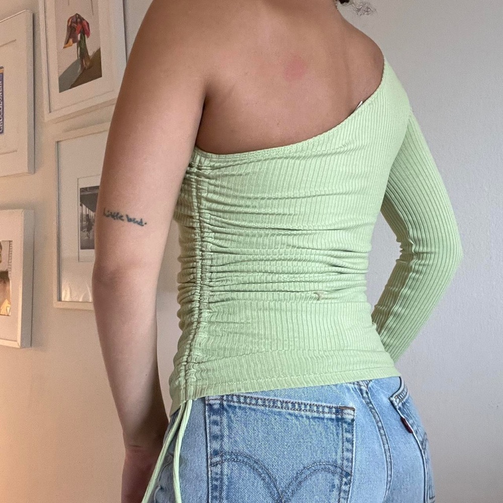 ARITZIA WILFRED One-Shoulder Green Top - Picture 6 of 7